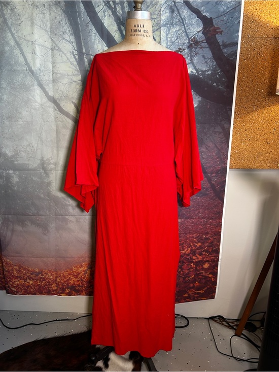 Dresses & Skirts - Red Womens Long Sleeve Maxi Dress